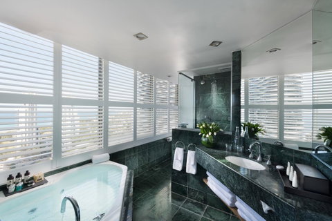Sofitel Gold Coast Broadbeach - Lismore Accommodation 24