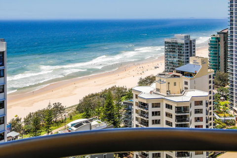 Beachcomber Holiday Apartment - Lismore Accommodation 1