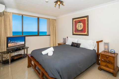 Breakers North Absolute Beachfront Apartments - Official - Lismore Accommodation 21