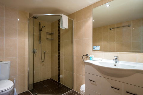 Breakers North Absolute Beachfront Apartments - Official - Lismore Accommodation 34