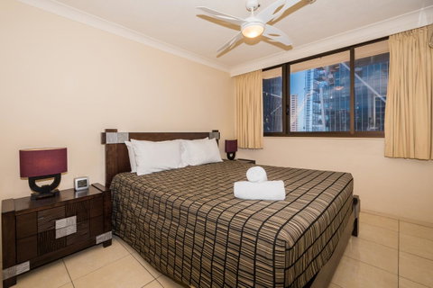 Breakers North Absolute Beachfront Apartments - Official - Lismore Accommodation 35