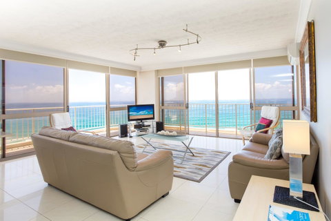 Breakers North Absolute Beachfront Apartments - Official - Lismore Accommodation 0