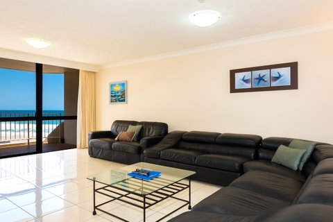 Breakers North Absolute Beachfront Apartments - Official - Lismore Accommodation 9