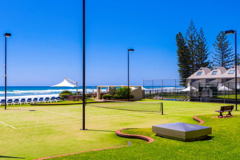 Breakers North Absolute Beachfront Apartments - Official - Lismore Accommodation 3