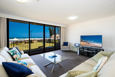 Breakers North Absolute Beachfront Apartments - Official - Lismore Accommodation 22