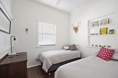 The Lighthouse - Lismore Accommodation 5