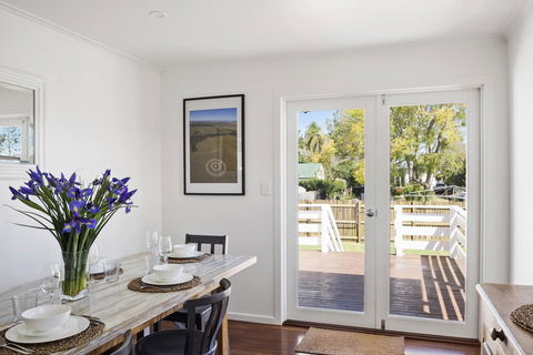 The Lighthouse - Lismore Accommodation 9