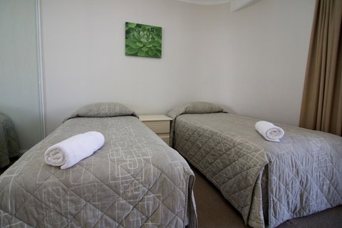 Surfers Mayfair - Lismore Accommodation 9