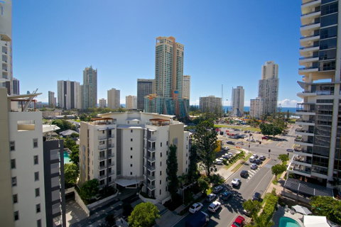 Surfers Mayfair - Lismore Accommodation 4