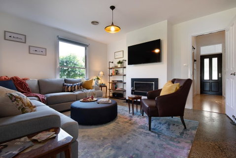 Wayward Cottage - Lismore Accommodation 2