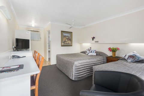 Whiteoaks Motel & Lodges - Lismore Accommodation 2