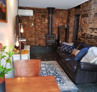 William Hunt's Retreat - Redwood Studio - Lismore Accommodation