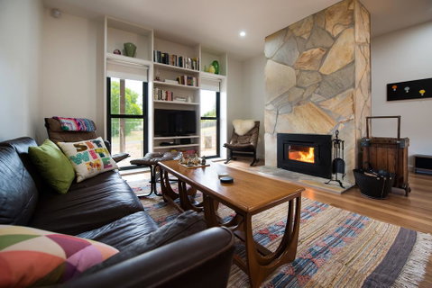 Wombat Hill Lodge - Lismore Accommodation 1