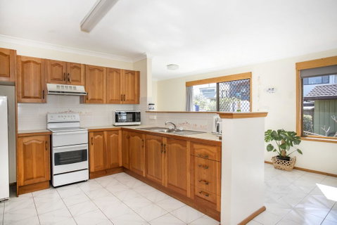 Wooroonga Crescent 9 Kioloa NSW 2539 - Lismore Accommodation 1