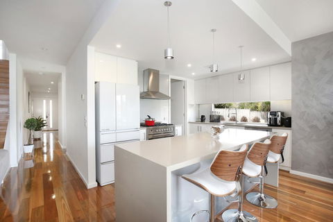 Xus Residence - Lismore Accommodation 3