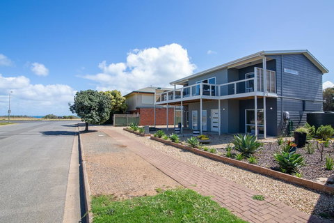 Xanadu - Aldinga Beach - Lismore Accommodation 1