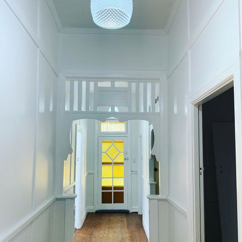 Yellow Door House Adelong - Lismore Accommodation 3