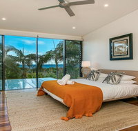 Your Luxury Escape - Kiah 11 Beach House Ocean views - Lismore Accommodation