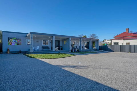 Zoo Villas : Villa Zebra - Central Wynyard - Lismore Accommodation 2