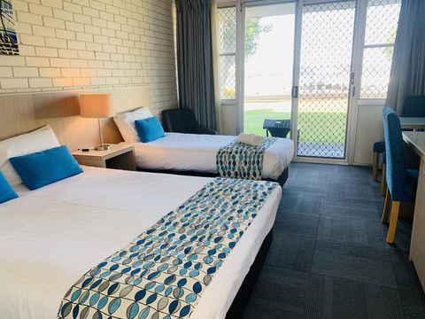 Zorba Waterfront Motel - Lismore Accommodation 2