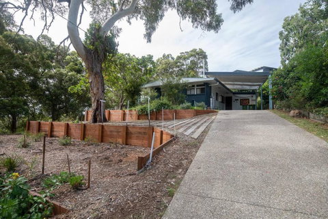 Allamanda Cottage - Close To Beach - Pet Friendly - Lismore Accommodation 1