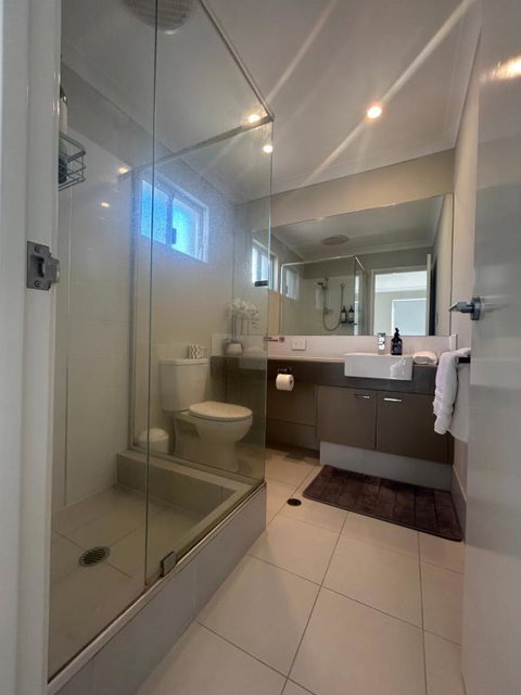 Apartment Close To The Beach - Lismore Accommodation 3