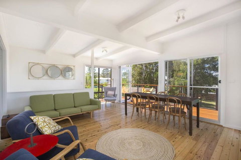 Arthurs Mollymook - Lismore Accommodation 2