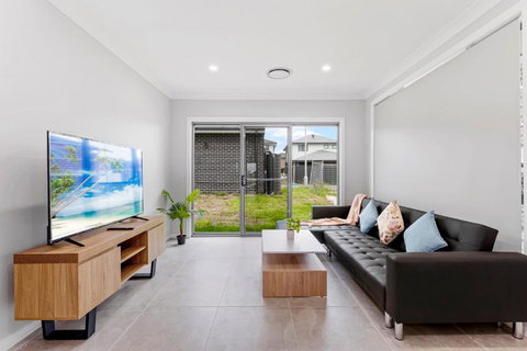 Austral Brand New 3Br House With WiFi & Parking - Lismore Accommodation 2