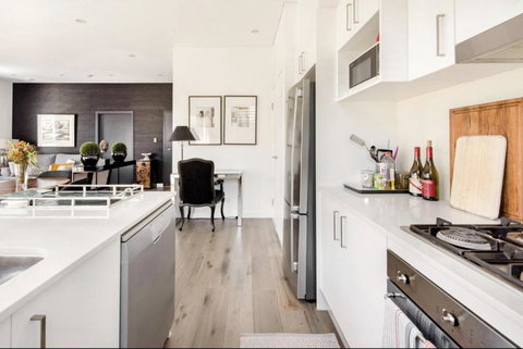 B312S - Luxury Waverton Apartment - Lismore Accommodation 4