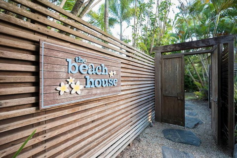 BALA Beach House On ABSOLUTE Beachfront - Lismore Accommodation 2