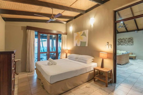 BALA Beach House On ABSOLUTE Beachfront - Lismore Accommodation 4