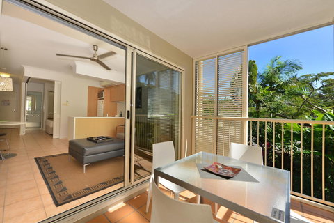 Port Douglas Apartments - Adults Only Oasis - Lismore Accommodation 5