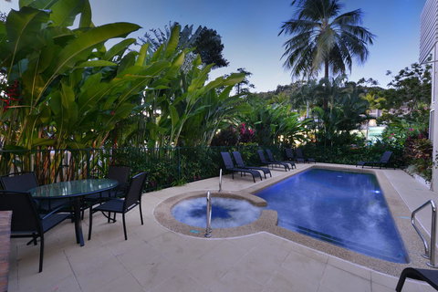 Port Douglas Apartments - Adults Only Oasis - Lismore Accommodation 21