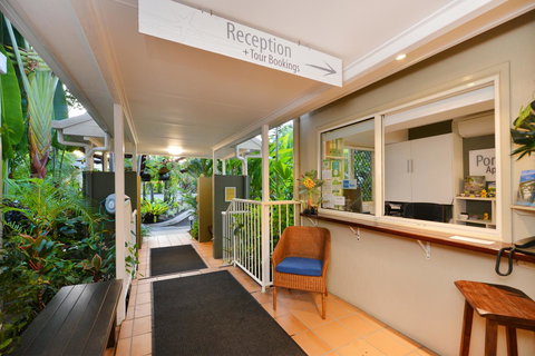 Port Douglas Apartments - Adults Only Oasis - Lismore Accommodation 16