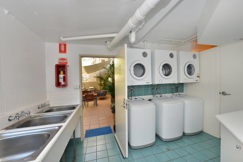 Port Douglas Apartments - Adults Only Oasis - Lismore Accommodation 24