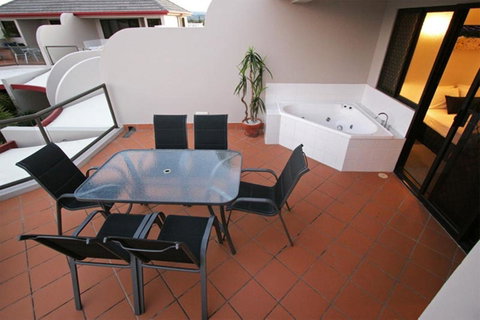 Burleigh On The Beach - Lismore Accommodation 30