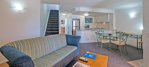 Burleigh On The Beach - Lismore Accommodation 26