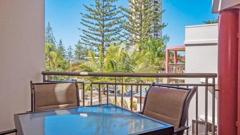 Burleigh On The Beach - Lismore Accommodation 2