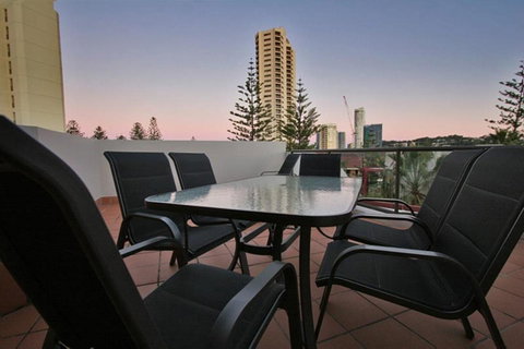 Burleigh On The Beach - Lismore Accommodation 29