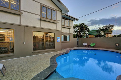 Chalet Motor Inn - Lismore Accommodation 13