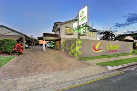 Chalet Motor Inn - Lismore Accommodation 4