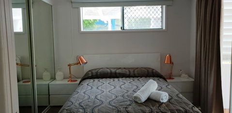 Surfers Beach Resort 2 - Lismore Accommodation 4