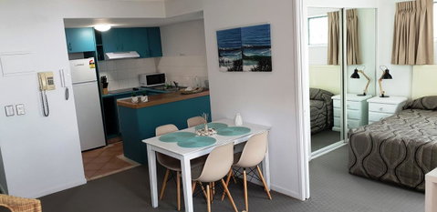 Surfers Beach Resort 2 - Lismore Accommodation 13