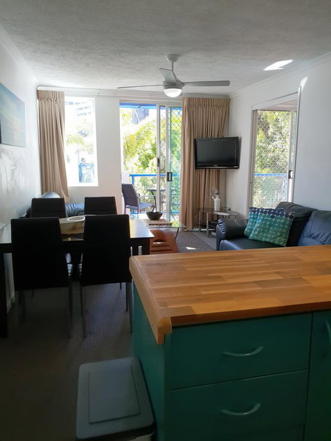 Surfers Beach Resort 2 - Lismore Accommodation 29