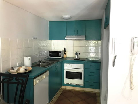 Surfers Beach Resort 2 - Lismore Accommodation 33