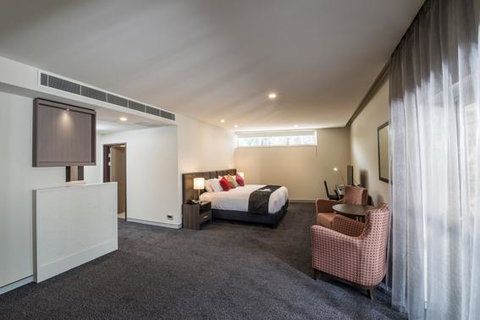 Alexandra Hills Hotel - Lismore Accommodation 11