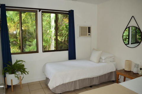 Horseshoe Bay Holiday Unit - Lismore Accommodation 6