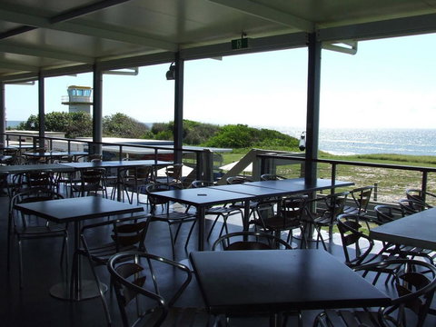 Spacious Unit Overlooking Moreton Bay - Boyd St, Woorim - Lismore Accommodation 10