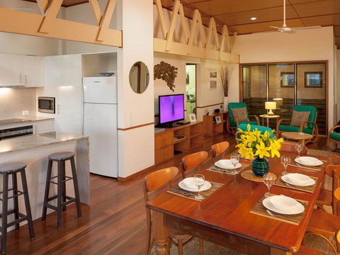Claytons 1 By Discover Stradbroke - Lismore Accommodation 0