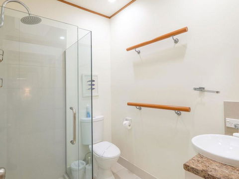 Claytons 1 By Discover Stradbroke - Lismore Accommodation 22